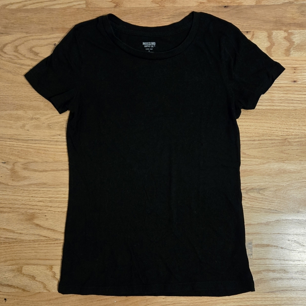 Mossimo Womens T-shirt in Black, Size S
